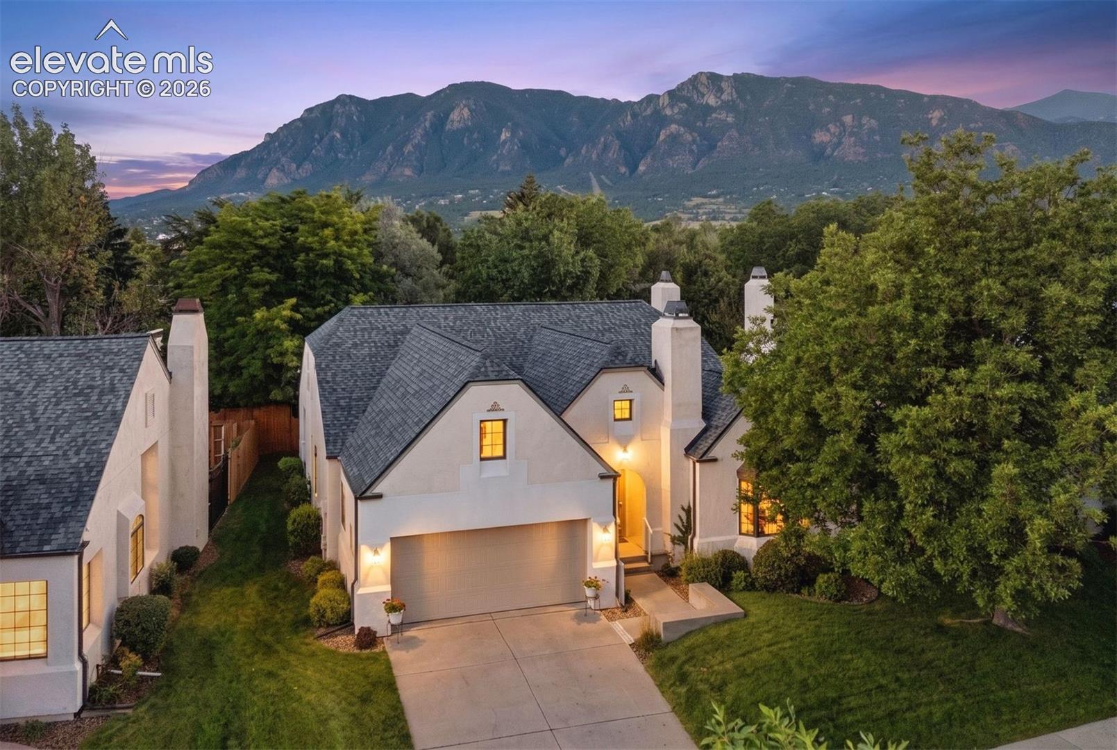 643 La Bourgade Point — photo