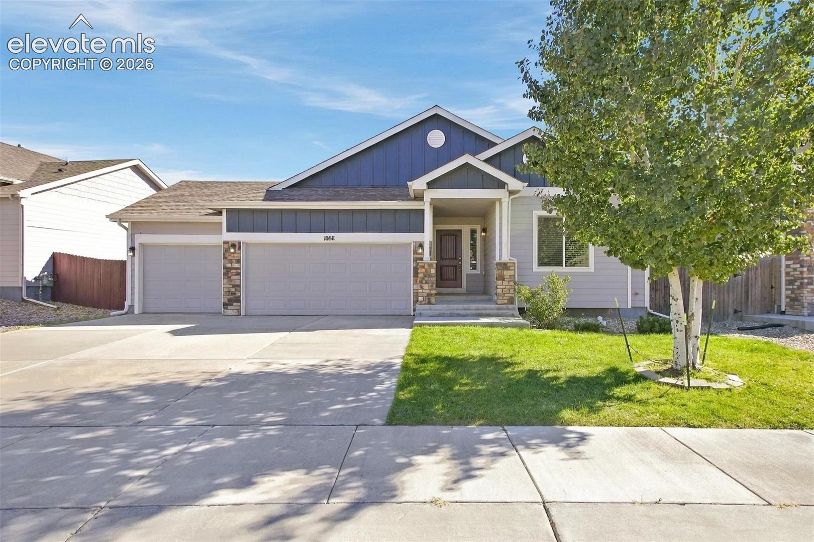 10611 Cattle Baron Way — photo