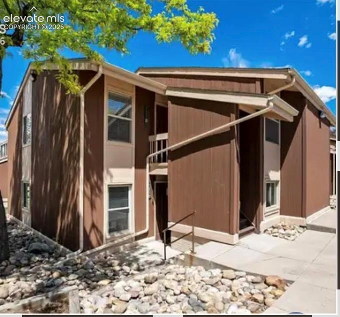 4275 N Carefree Circle B — photo