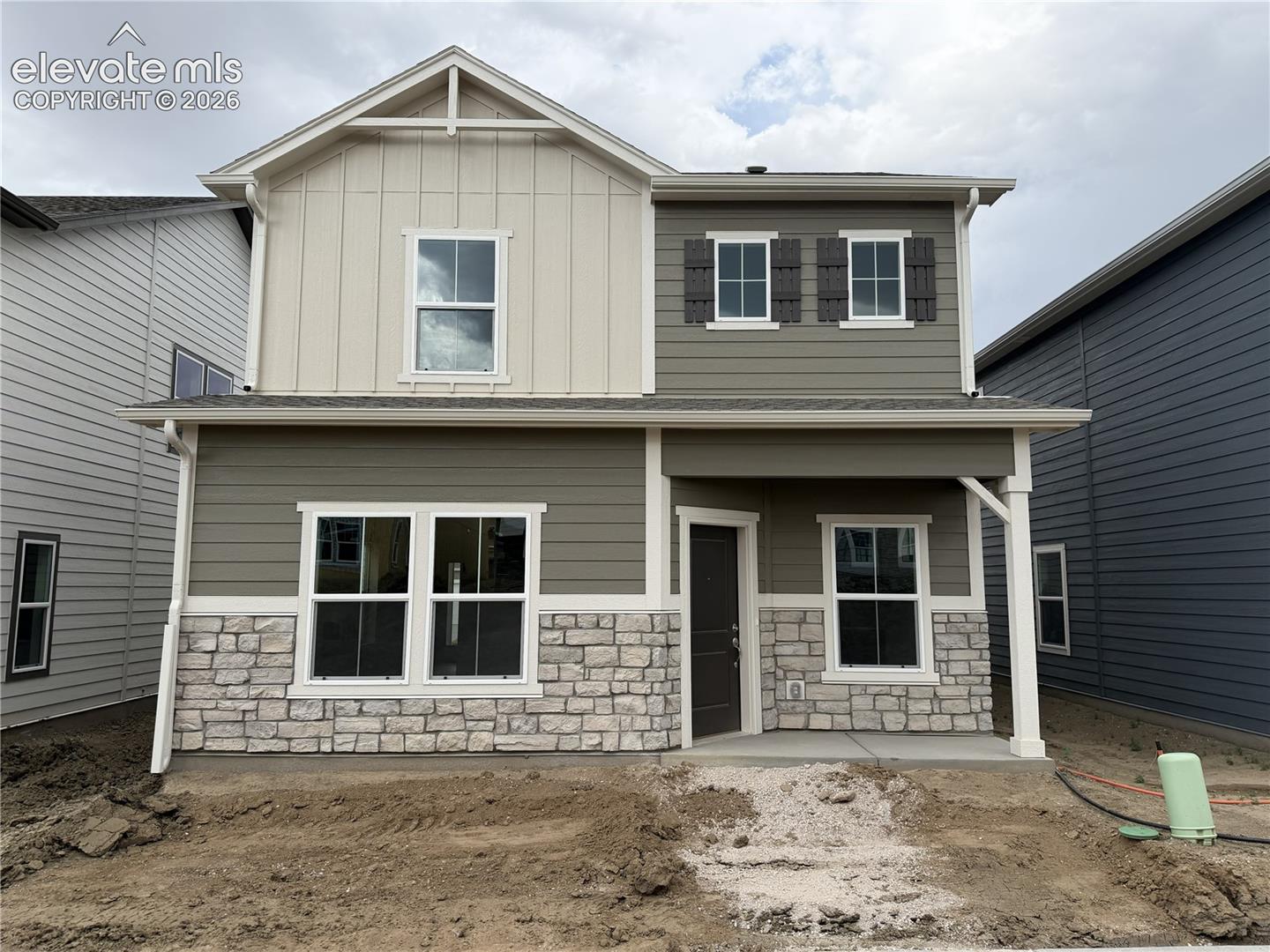 5354 Hodges Grove — photo