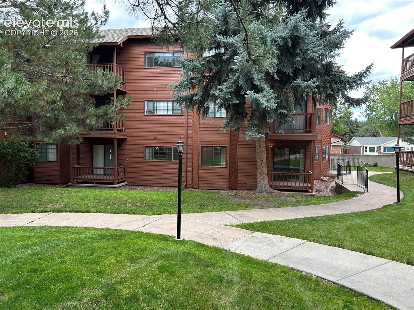 2440 Palmer Park Boulevard 104 — photo