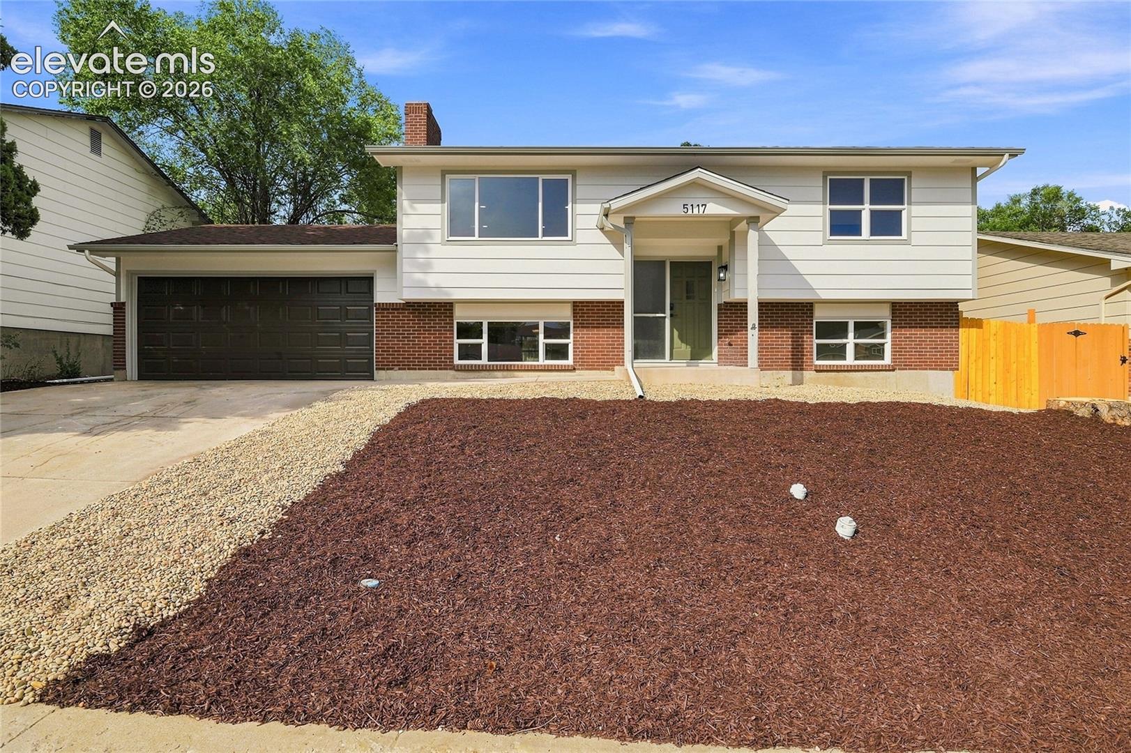 5117 Crestwood Drive — photo