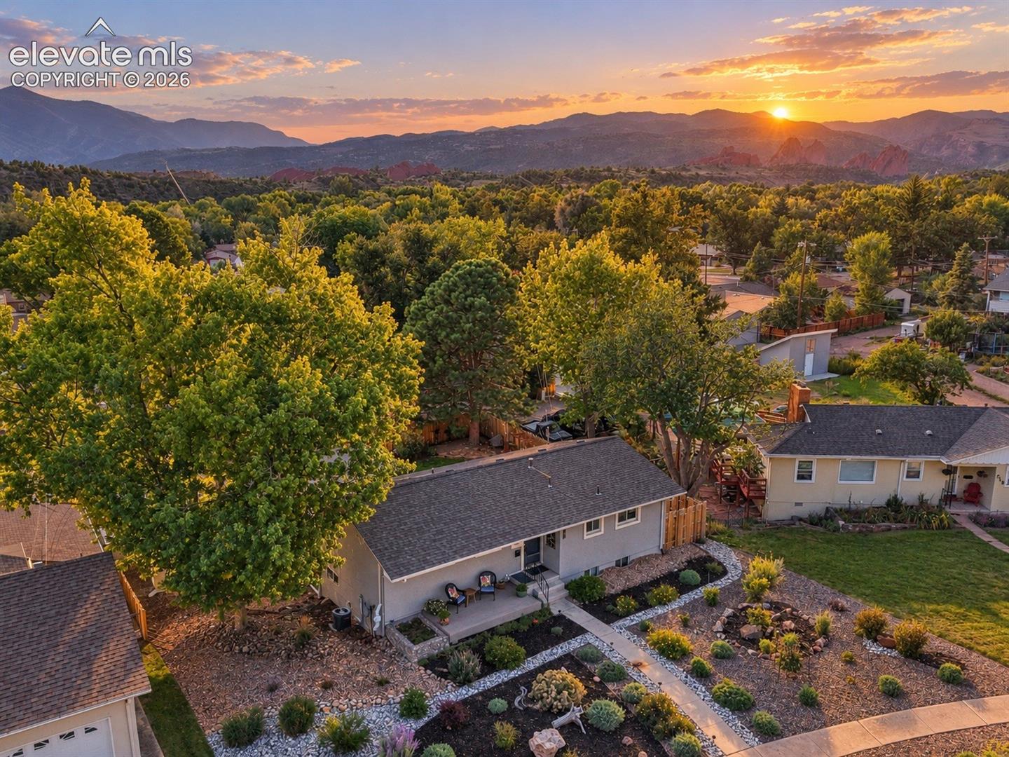 714 Glen Eyrie Circle — photo