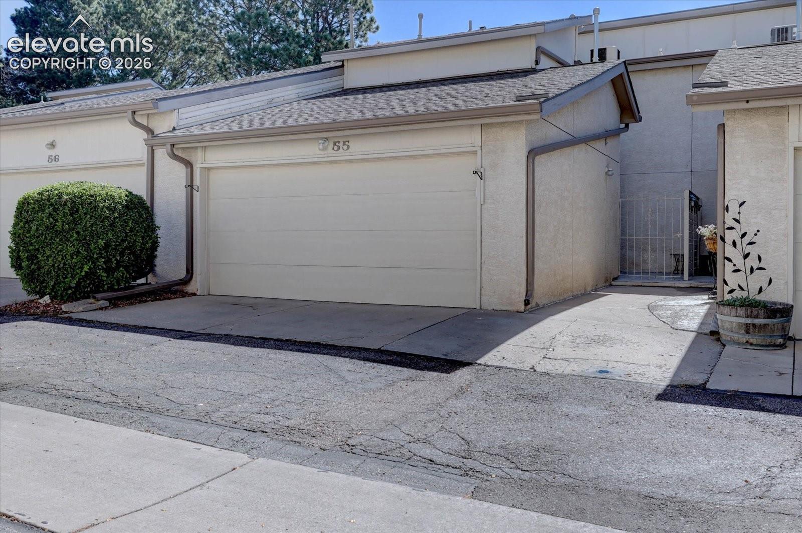 3330 Templeton Gap Road 55 — photo