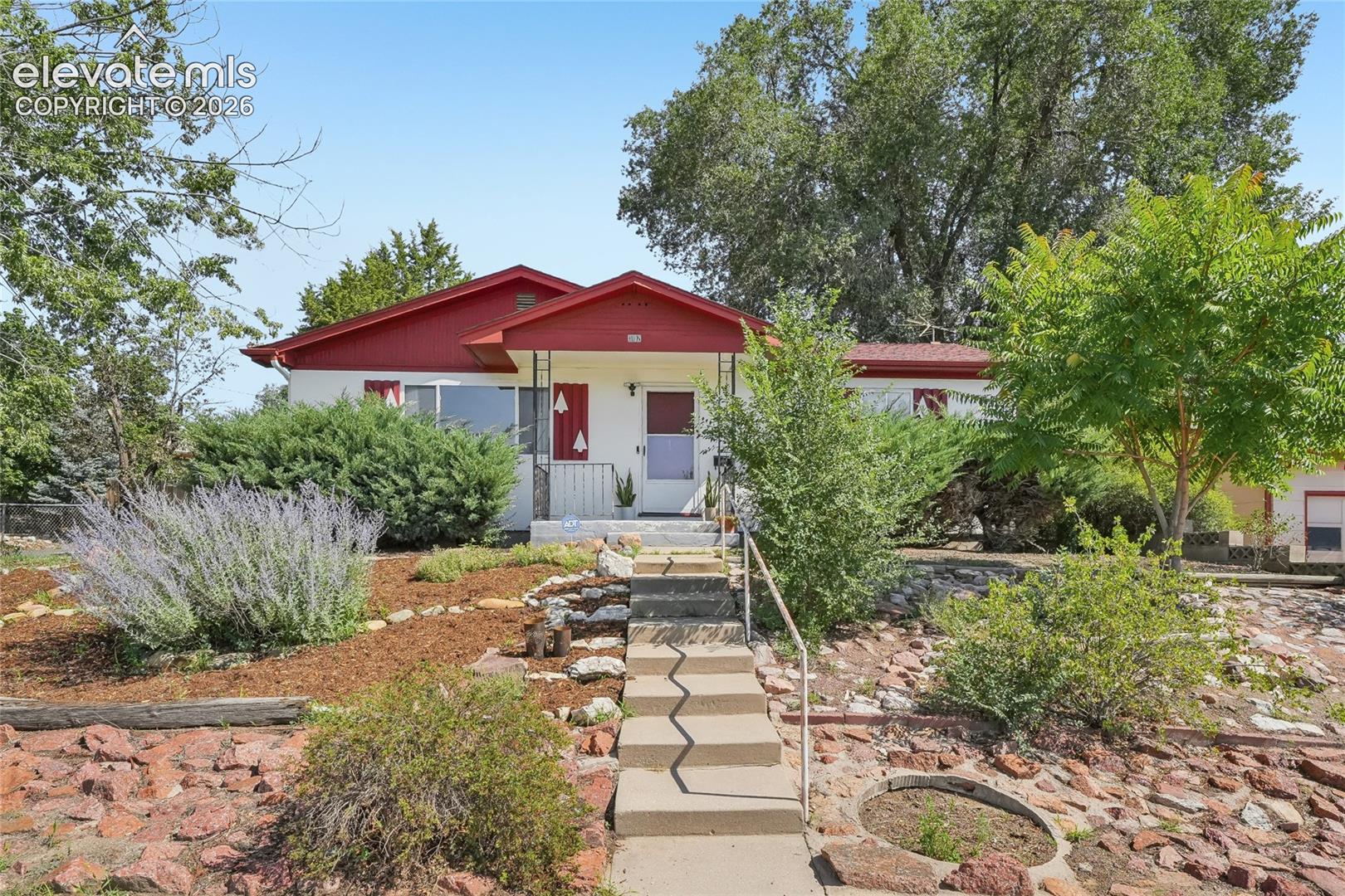 3102 E San Miguel Street — photo