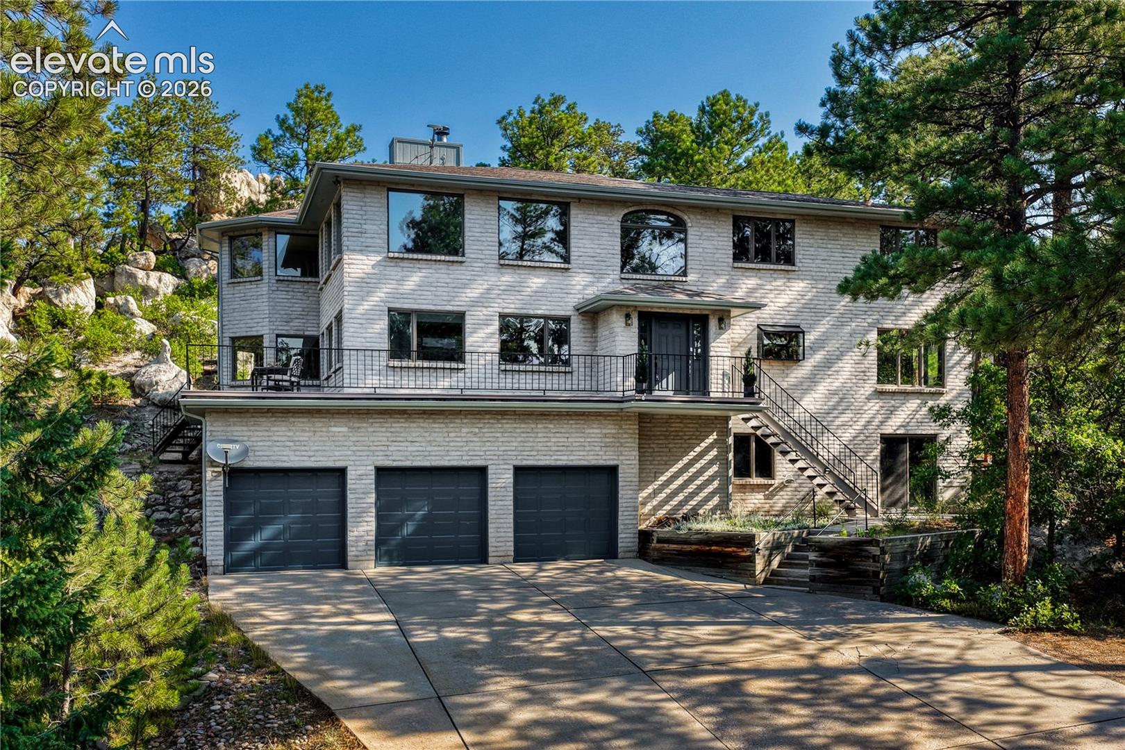 670 E Baptist Road — photo