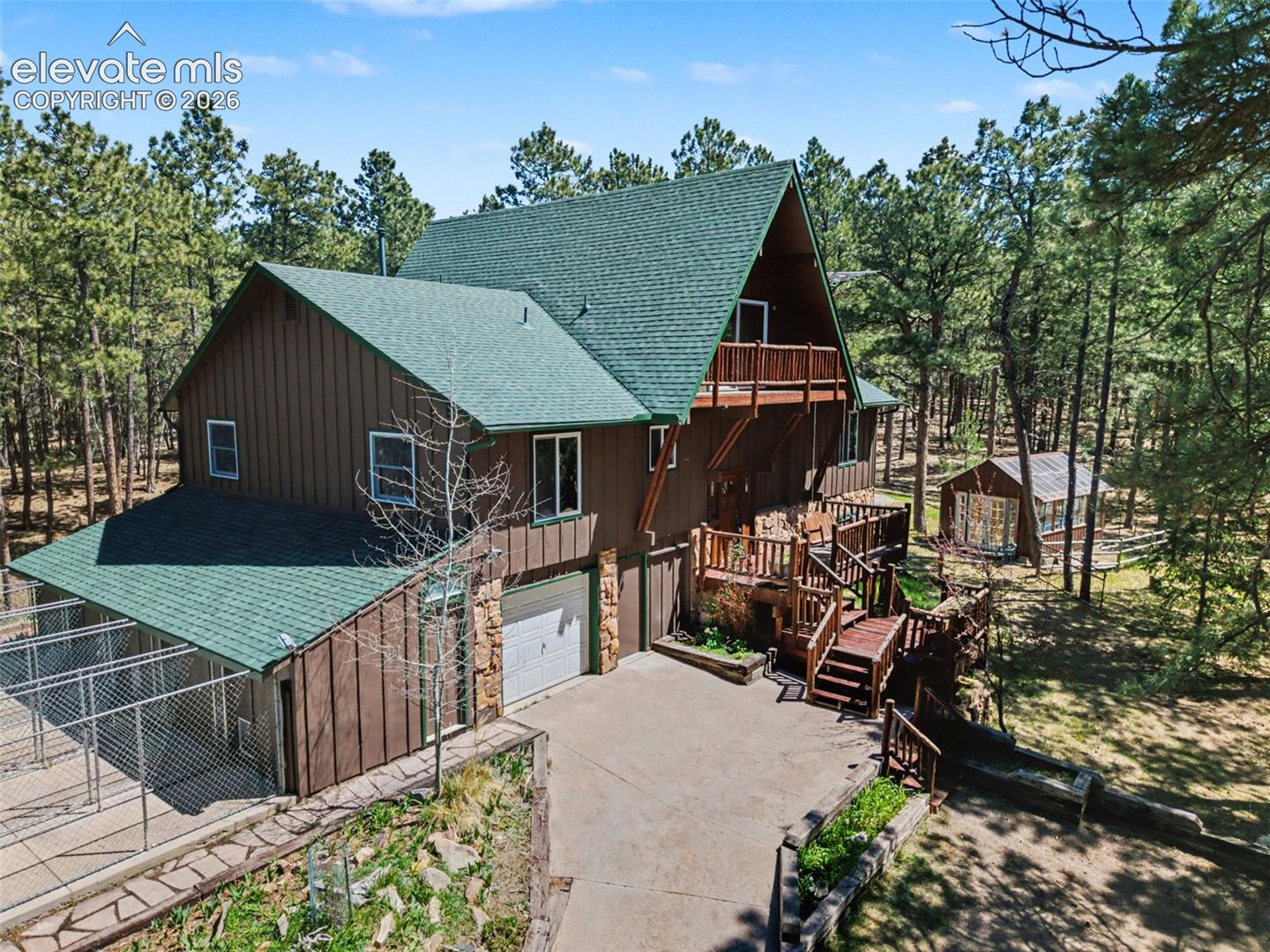 3375 Pinehurst Circle — photo