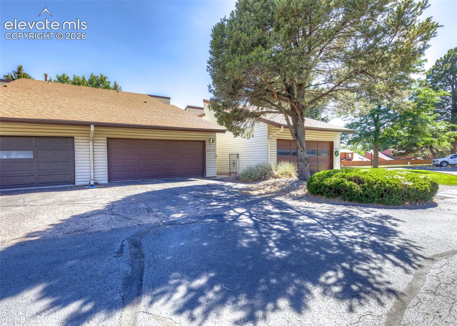5013 Masheena Lane — photo