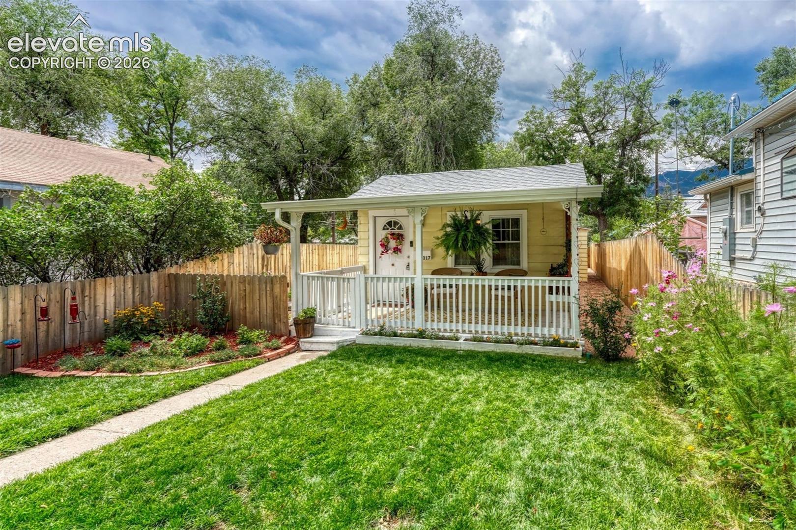 2317 W Uintah Street — photo