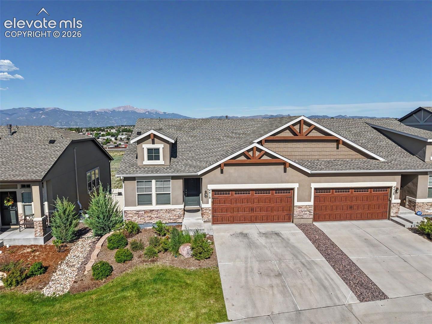 4418 Quartzite Place — photo