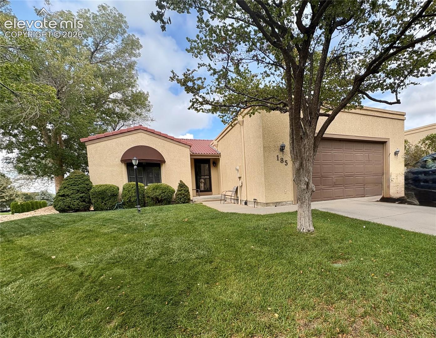 185 S Carmel Court — photo