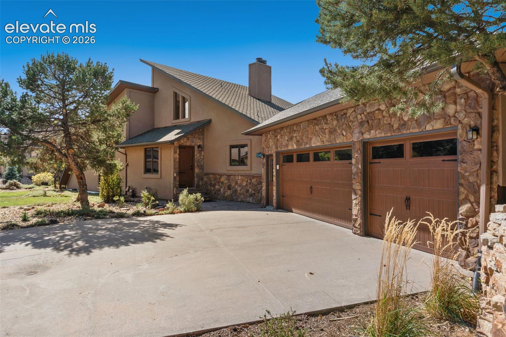 1570 Big Valley Drive — photo