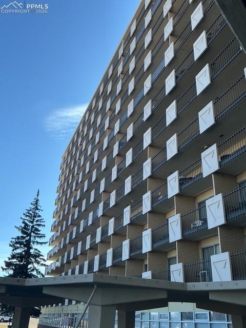 411 Lakewood Circle C903 — photo