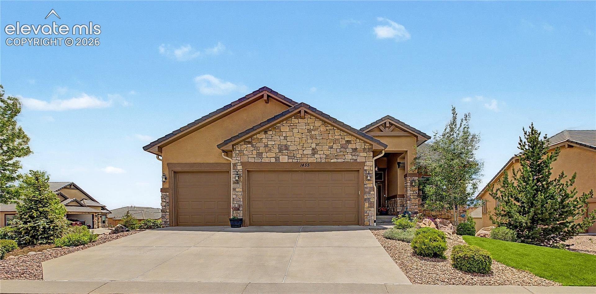 1455 Symphony Heights — photo