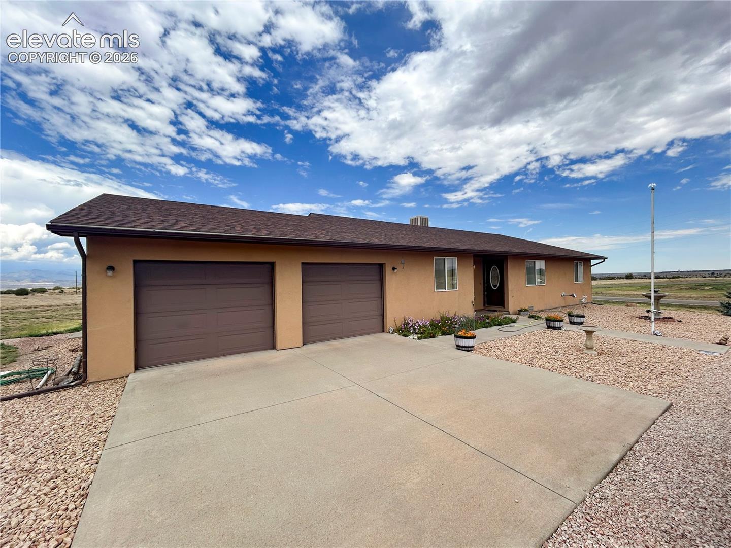 110 S Quail Court — photo