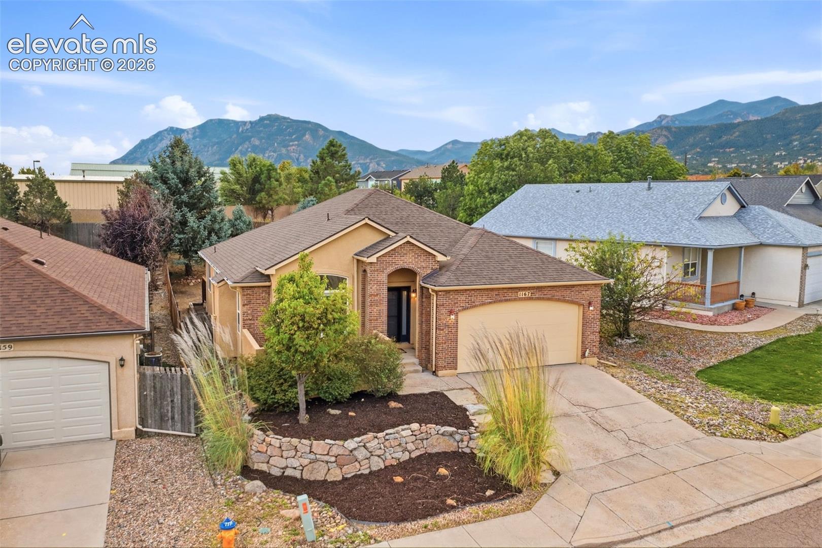 1167 Hill Mesa Court — photo