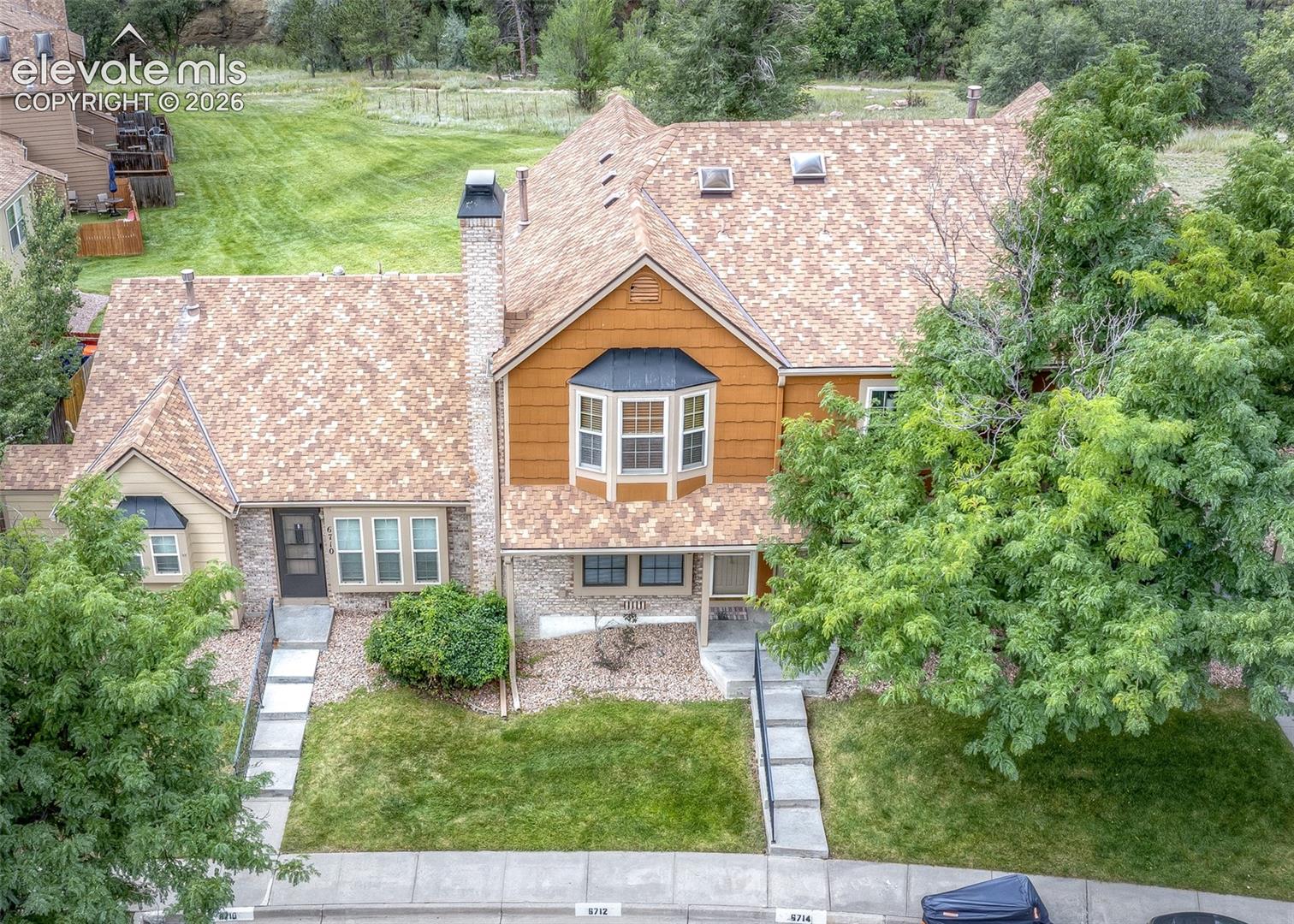 6712 Mountain Top Lane — photo