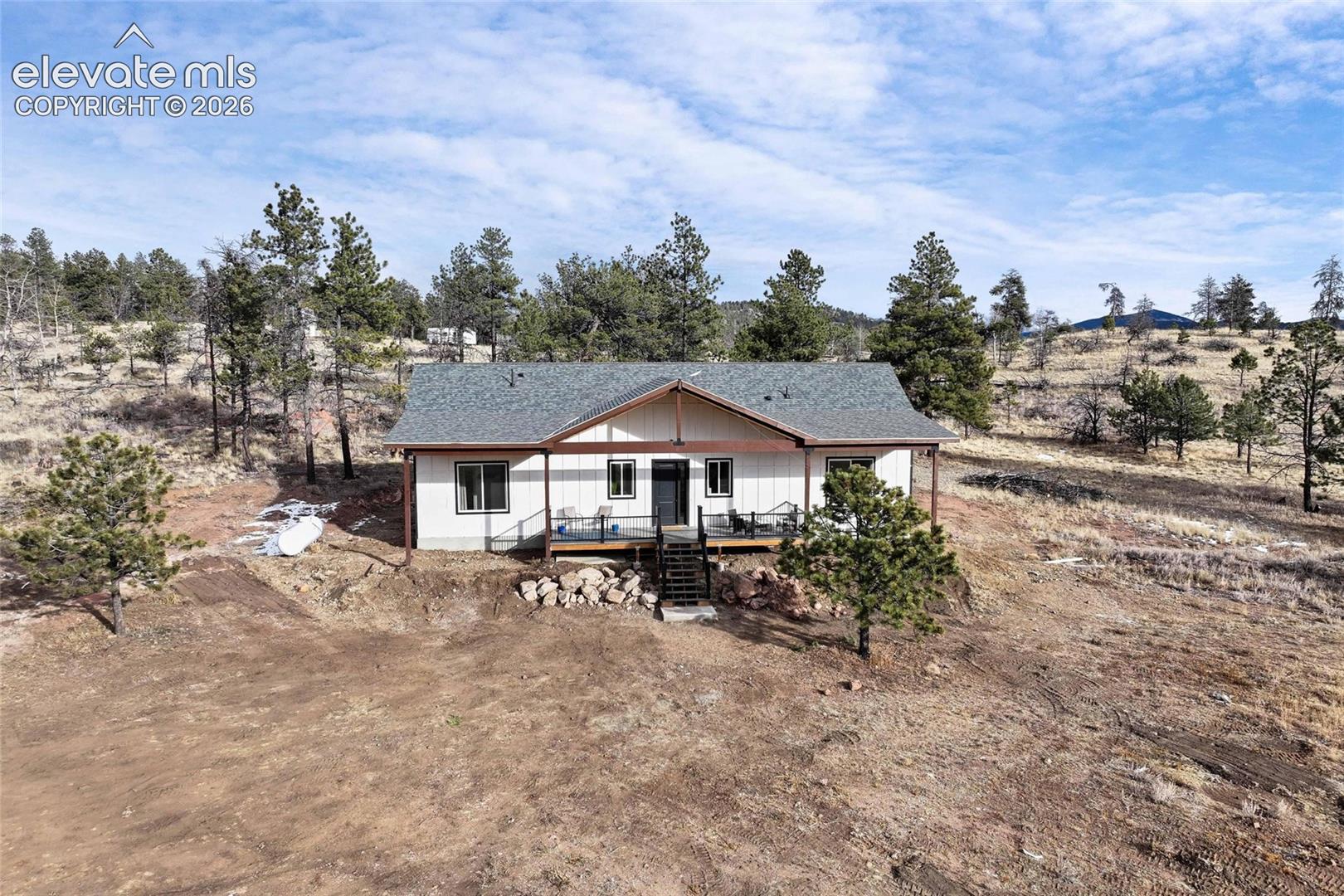 526 Irwin Drive — photo