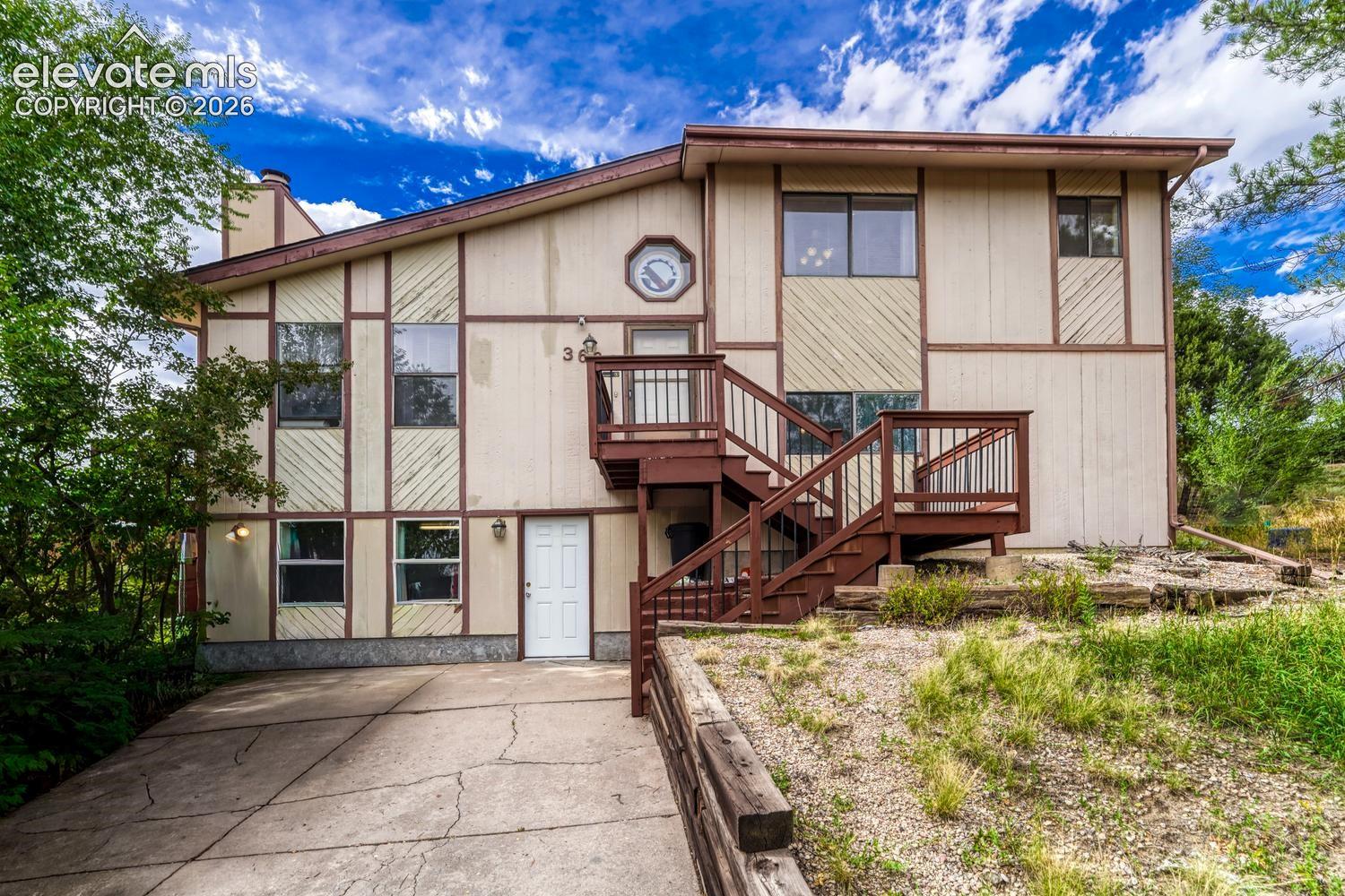 3660 Suncrest Court — photo