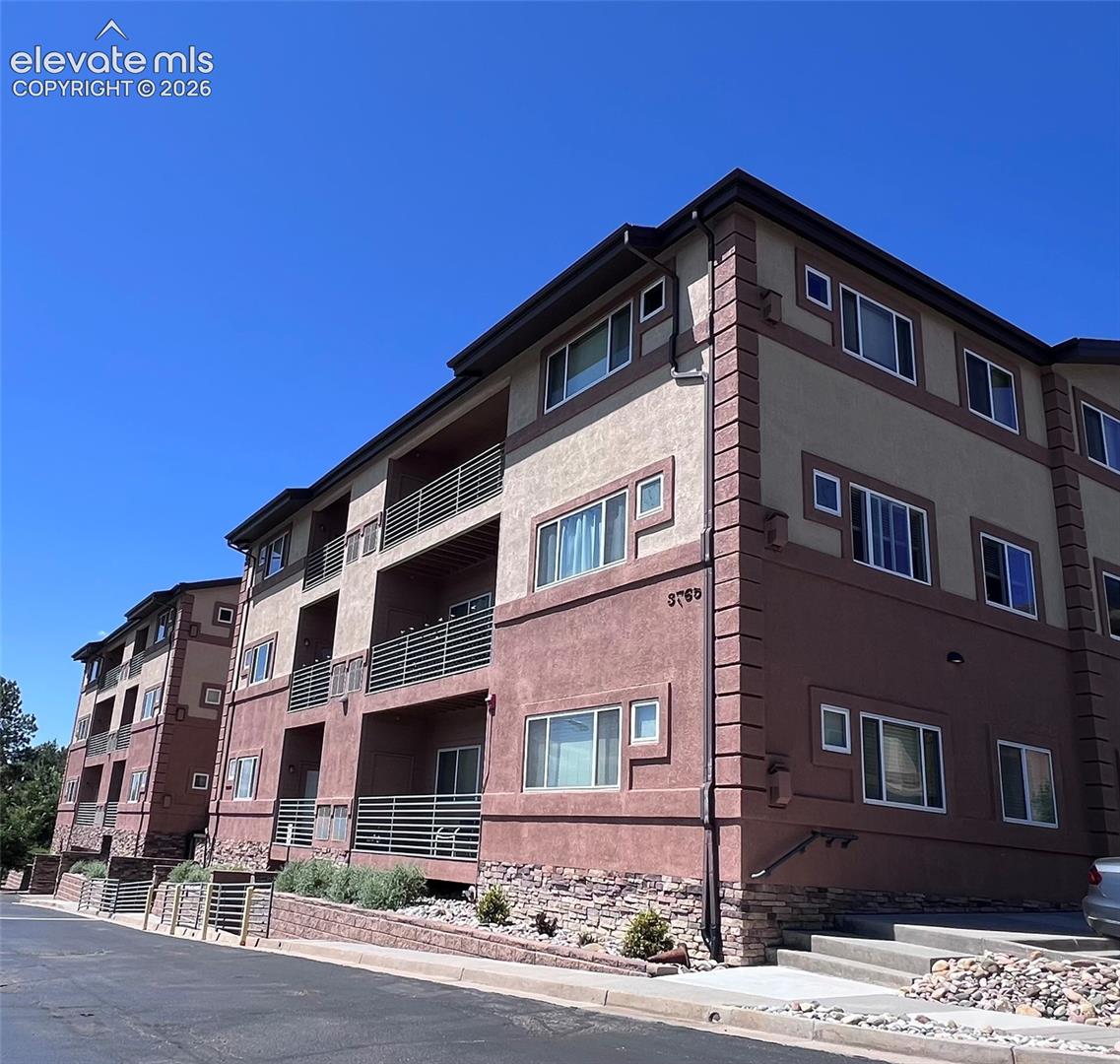 3765 Hartsock Lane 105 — photo