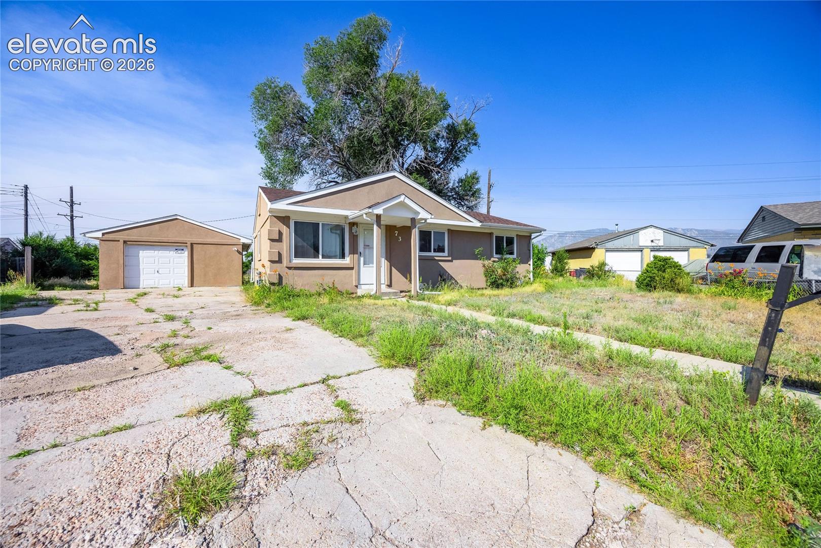 73 Jasper Drive — photo