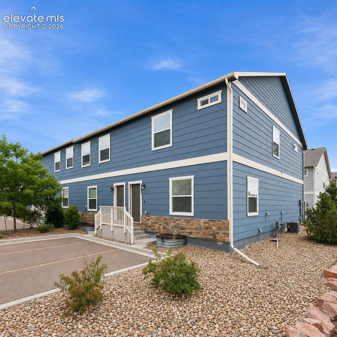 4605 Wharf Point — photo