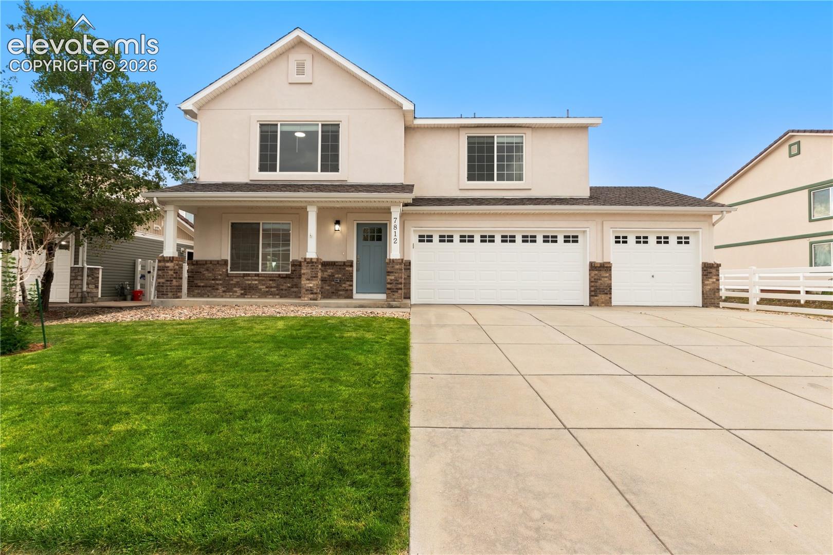 7812 Candlelight Lane — photo