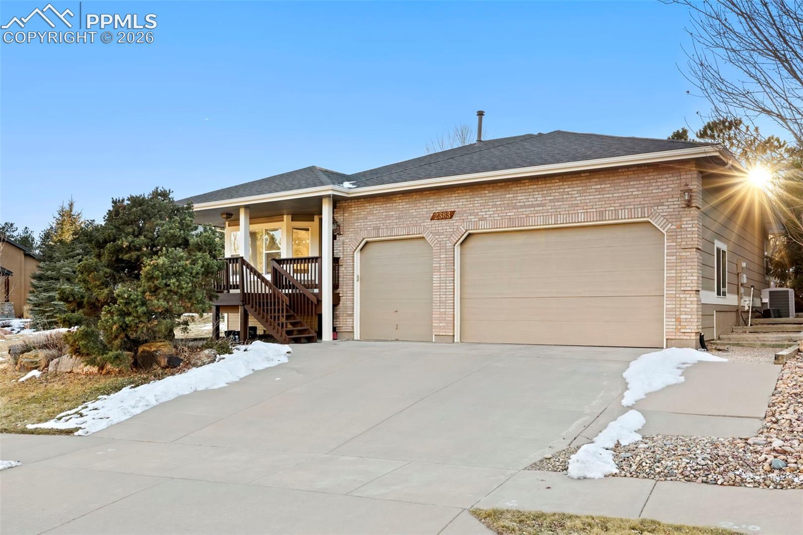 2383 Collegiate Drive — photo