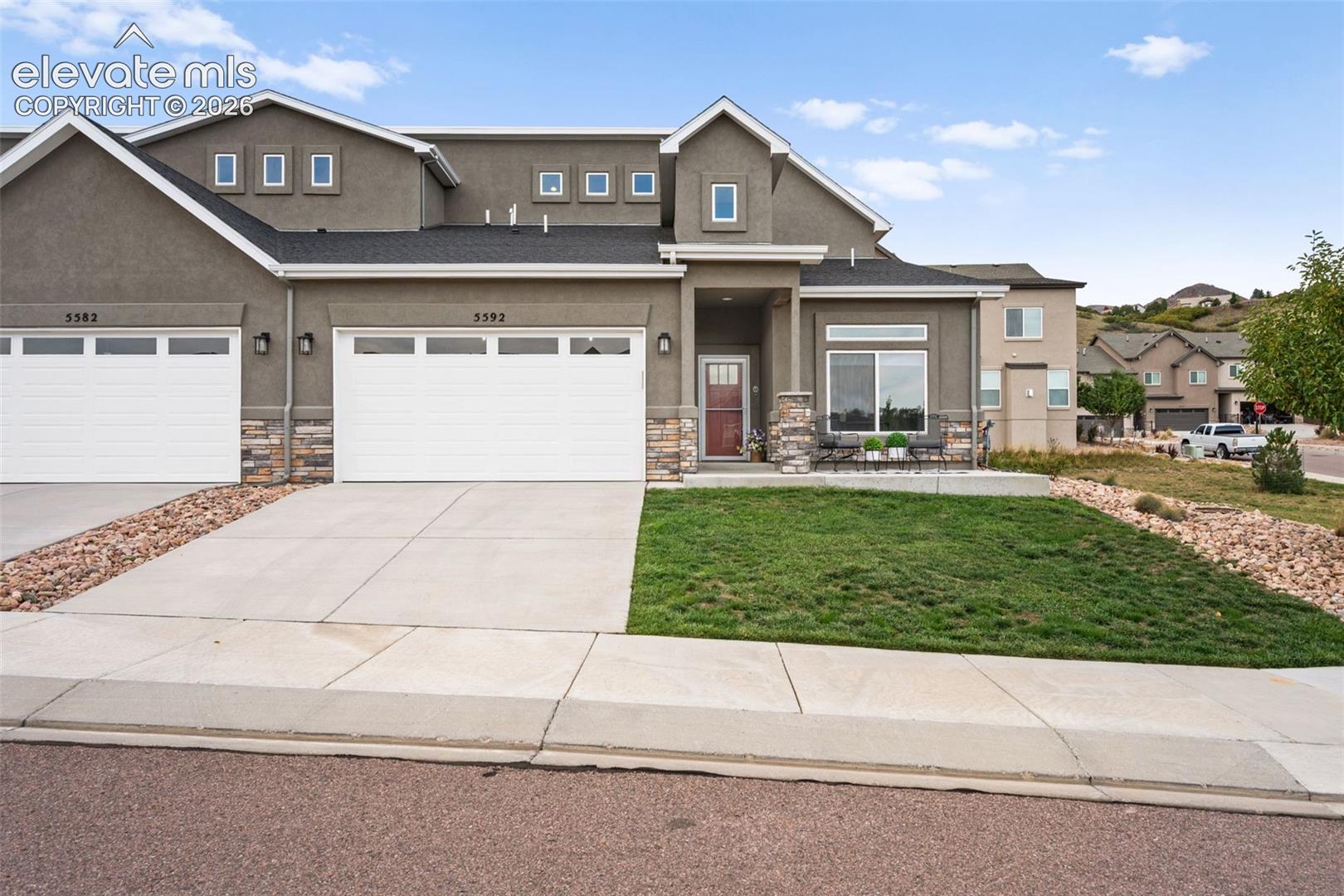 5592 Silverstone Terrace — photo