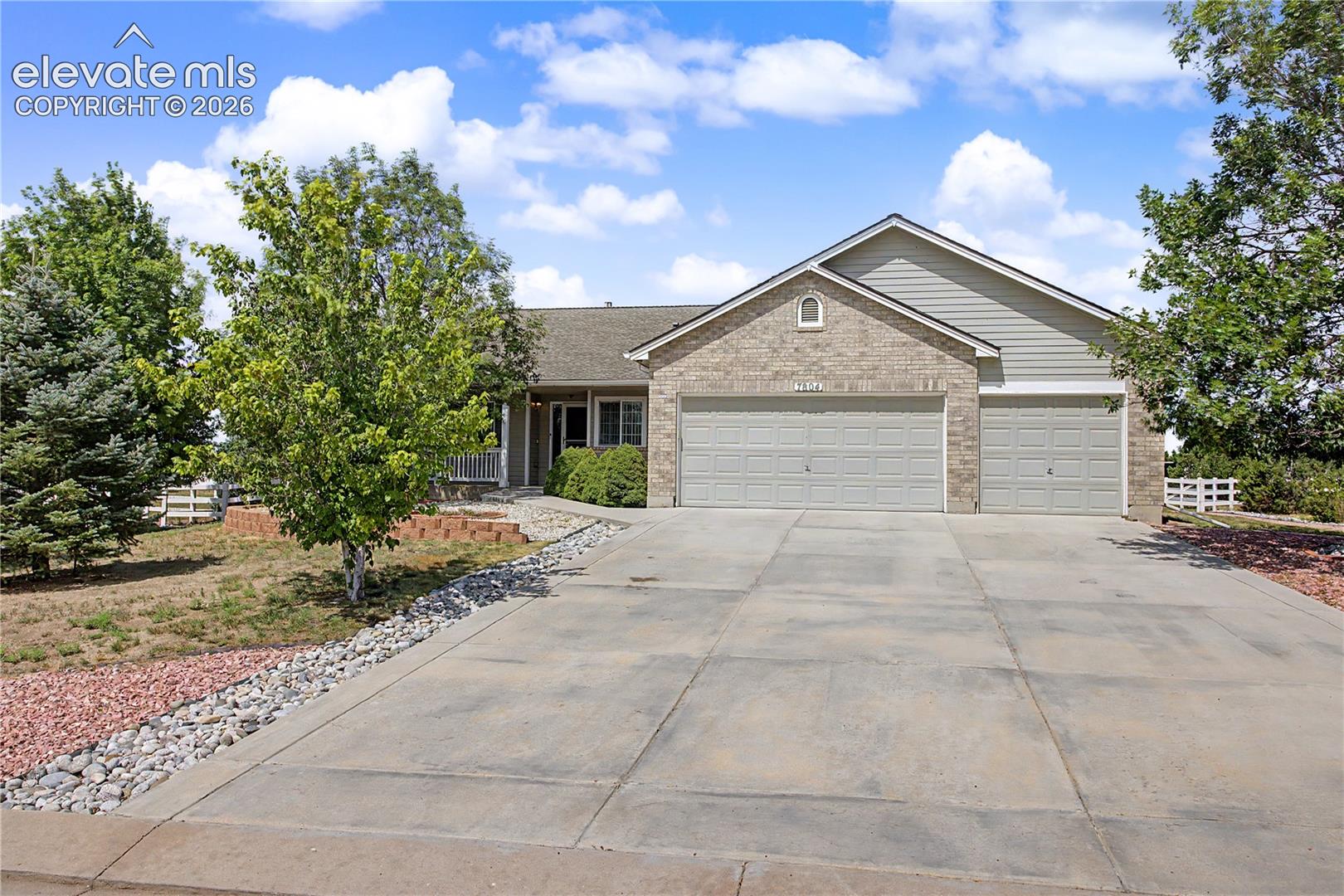 7804 Bullet Road — photo