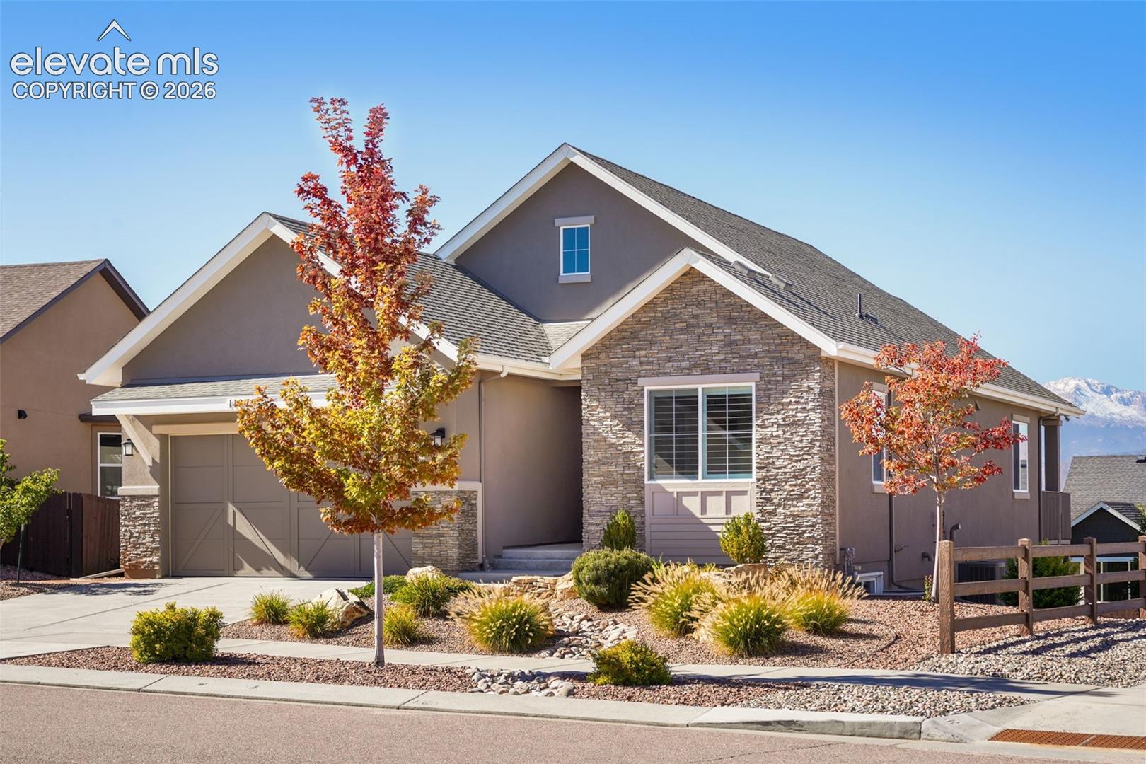 11070 Galaxy Hunter Drive — photo