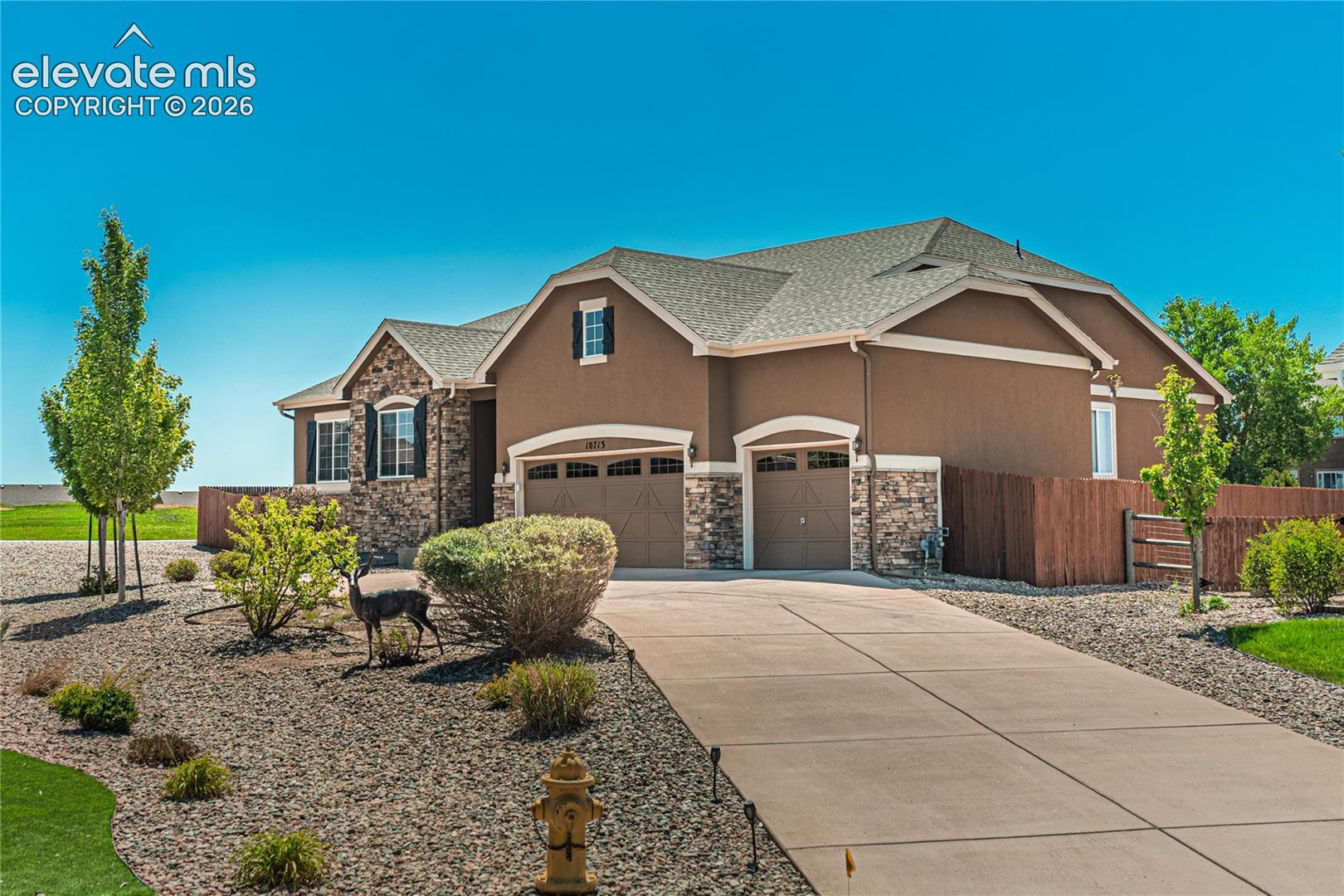 10713 Torreys Peak Way — photo