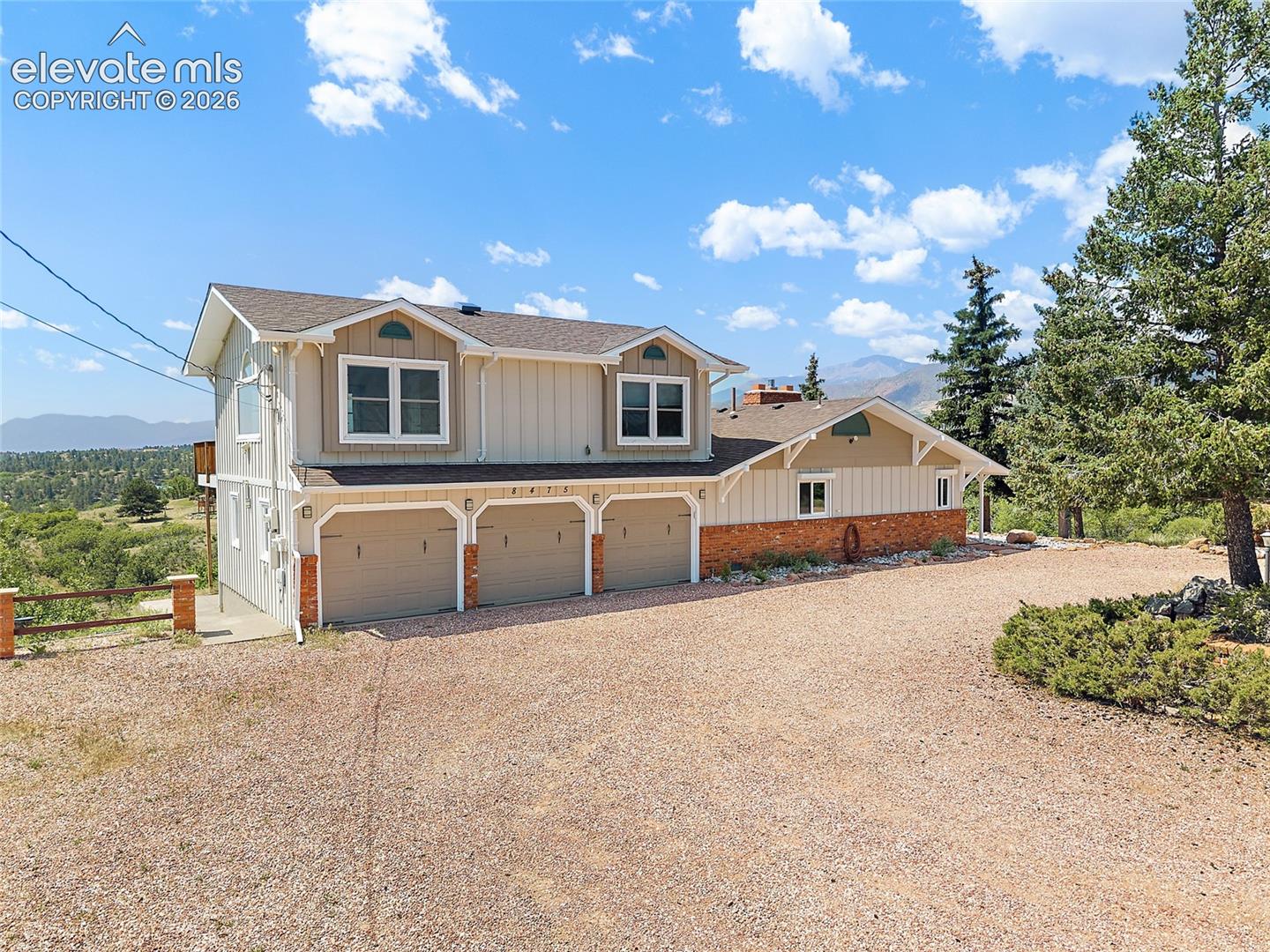 8475 Red Spring Valley Road — photo