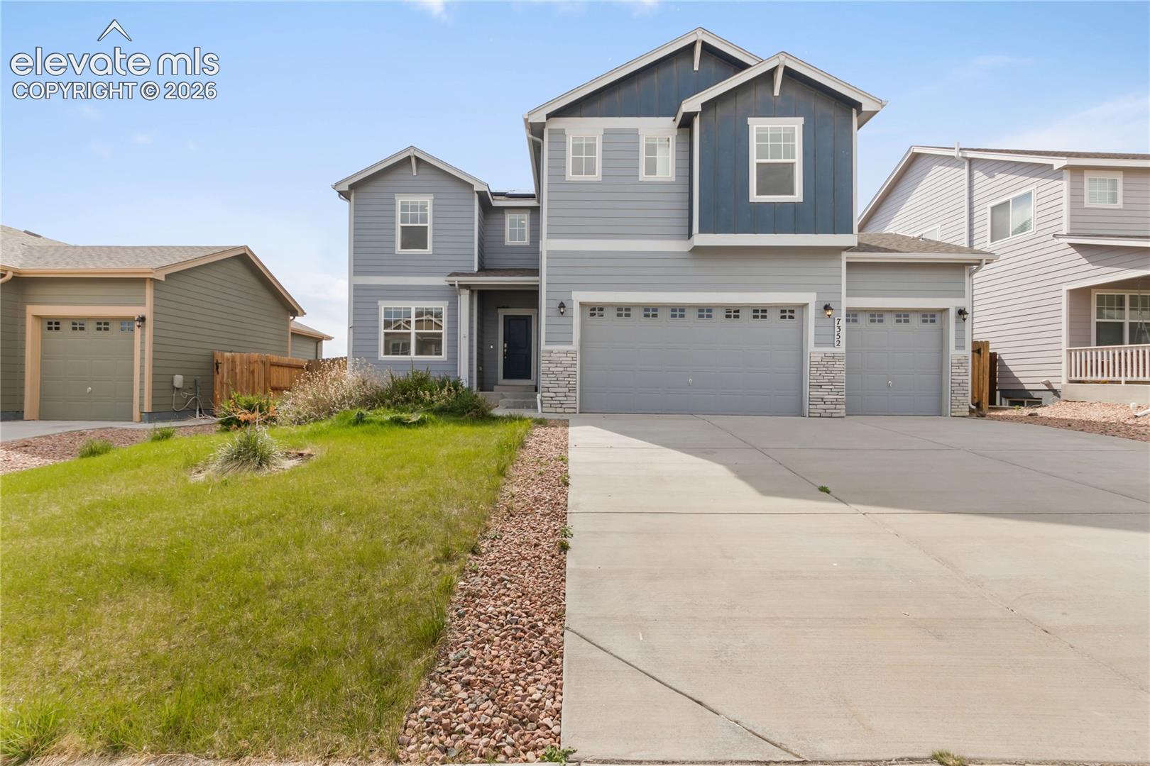 7352 Bigtooth Maple Drive — photo