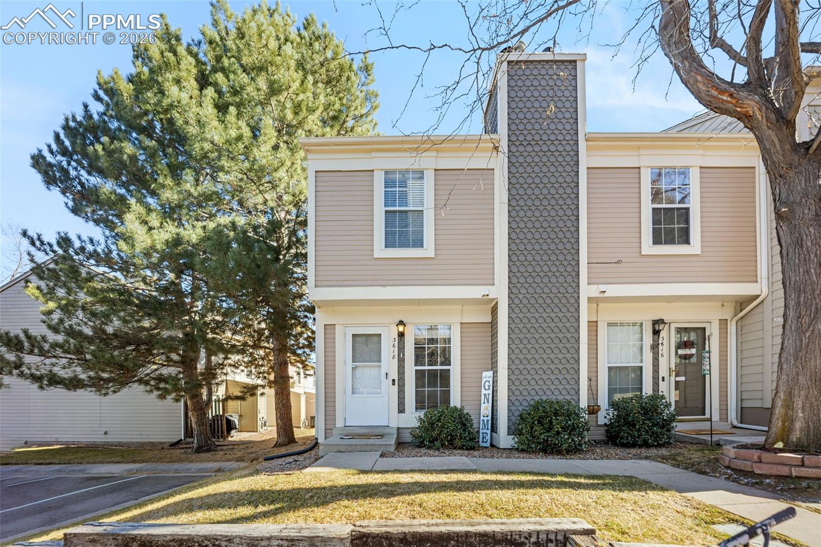3618 Queen Anne Way — photo