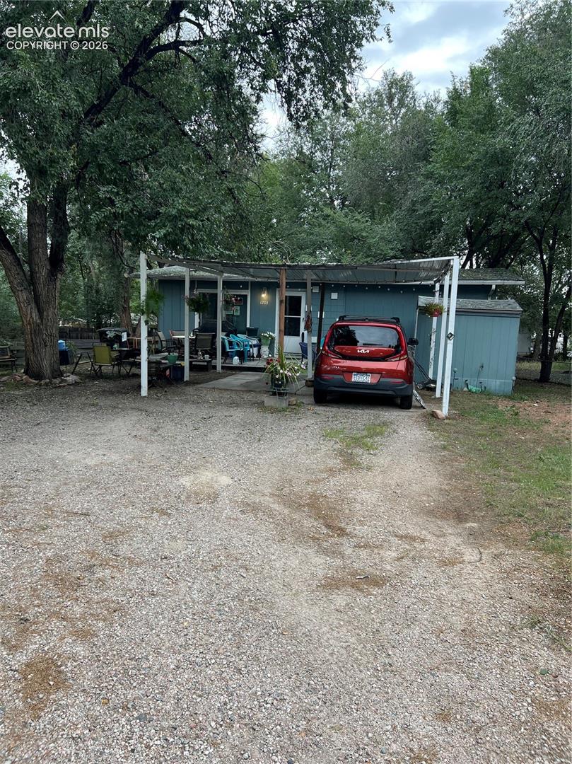 1203 Maxwell Street — photo