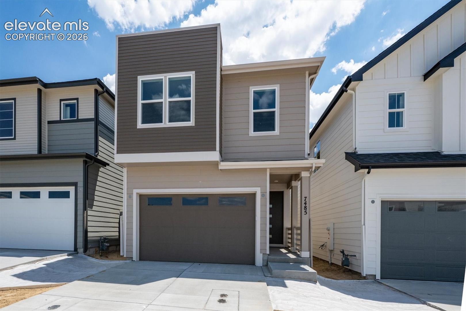 7485 Nova View — photo