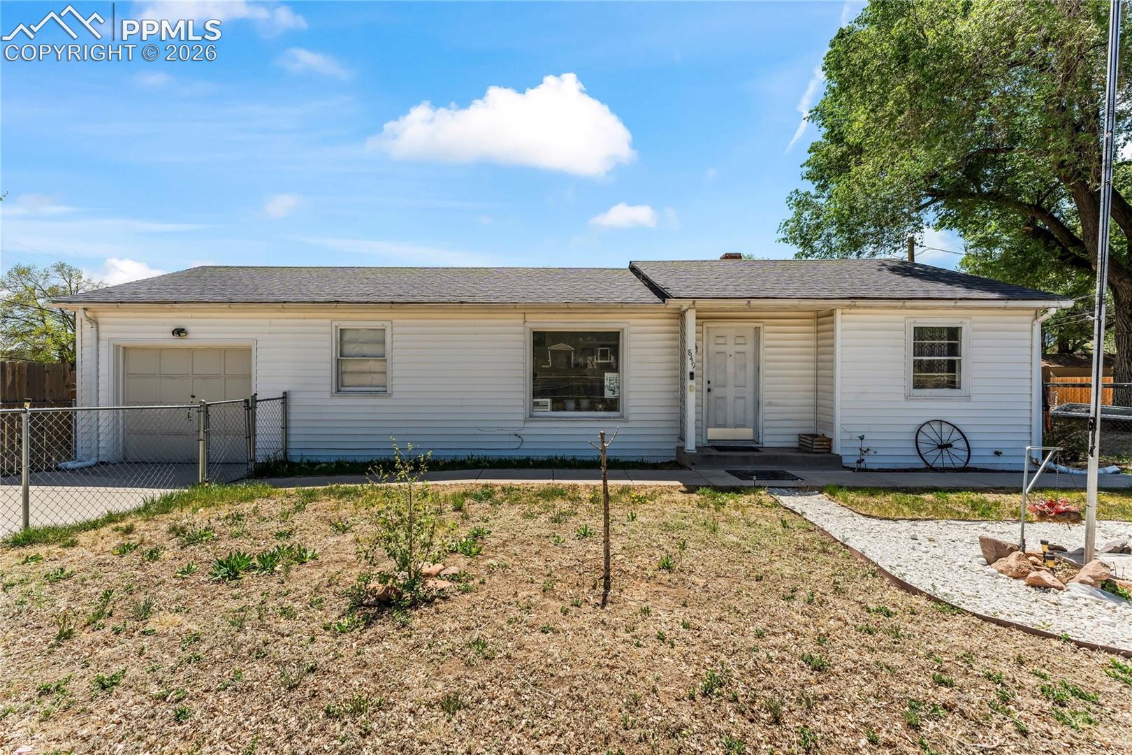 849 E Fountain Boulevard — photo