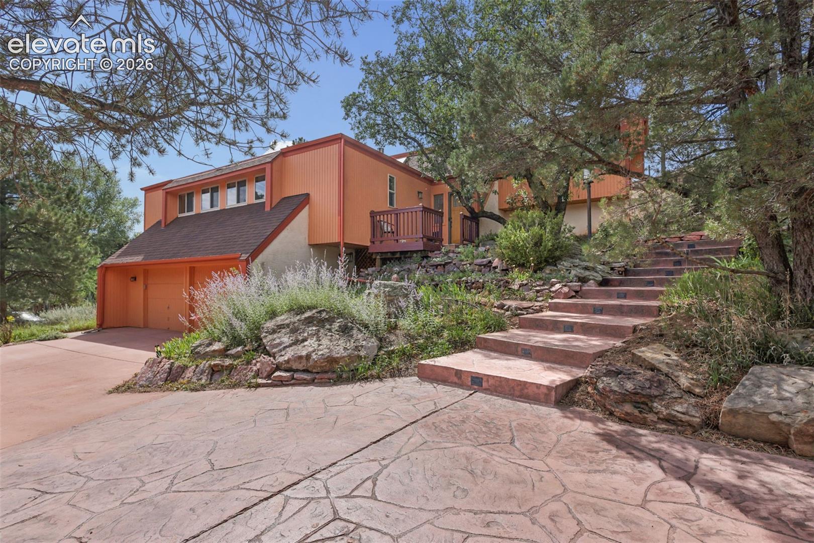 3705 Saints Court — photo