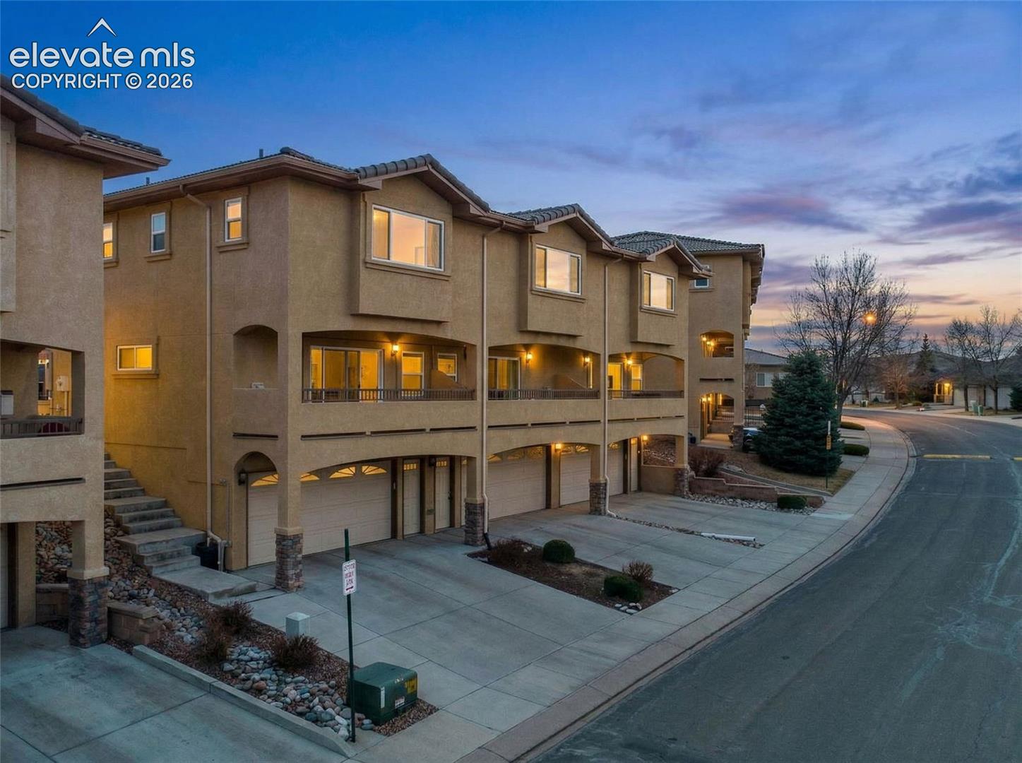 4367 Susie View — photo