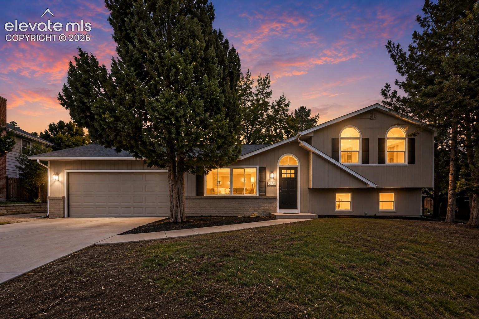 7313 Colonial Drive — photo