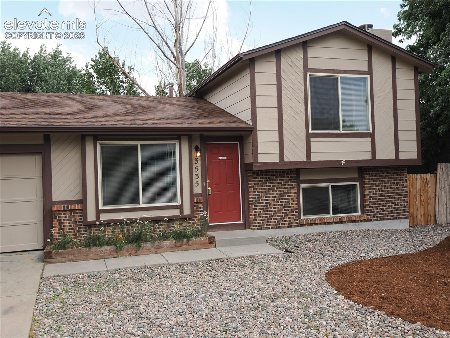 3535 Sydney Terrace — photo