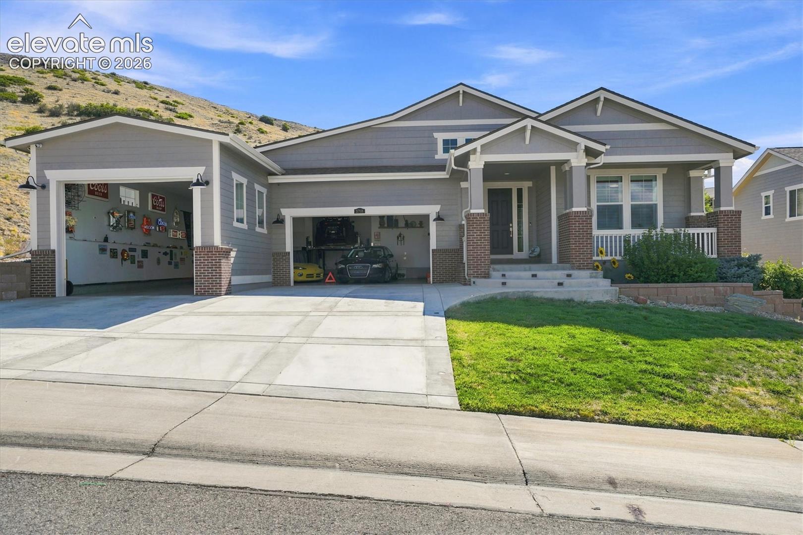 Home in Castle Rock, CO 80104 — photo 2