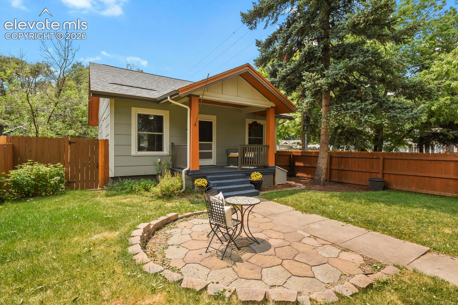 1315 E Boulder Street — photo