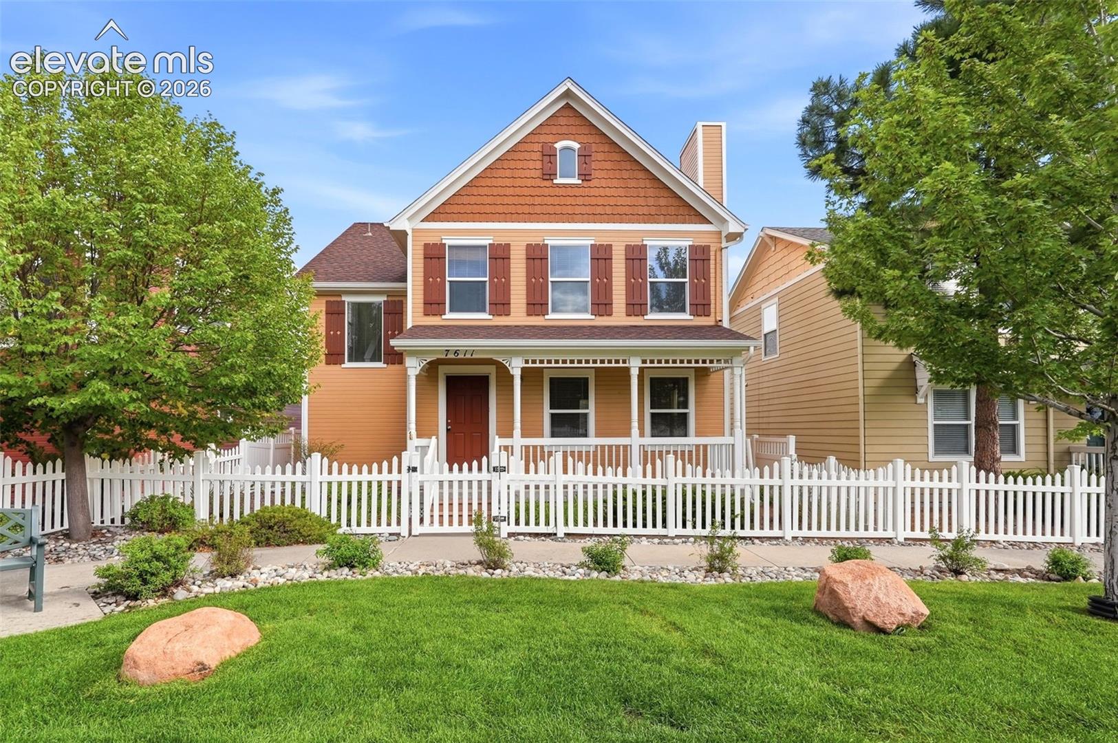 7611 Menagerie Lane — photo