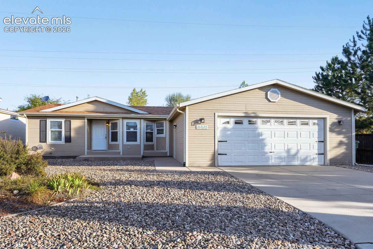 4648 Pika Point — photo