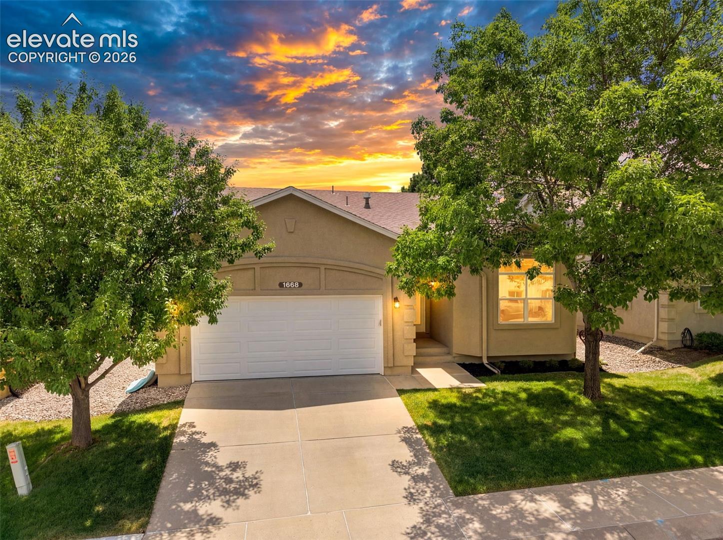 1668 Pinon Glen Circle — photo