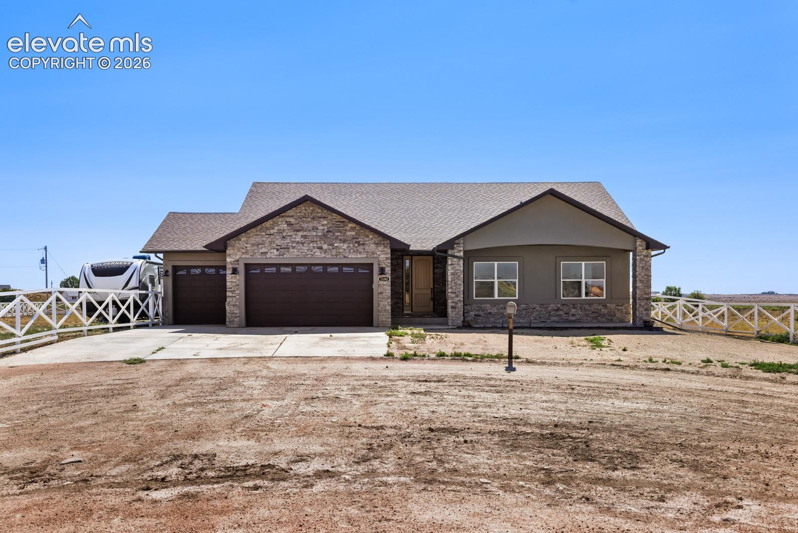1180 N Saddle Ridge Lane — photo