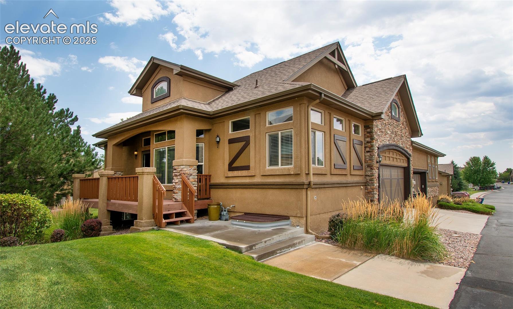 6441 Wind River Point — photo