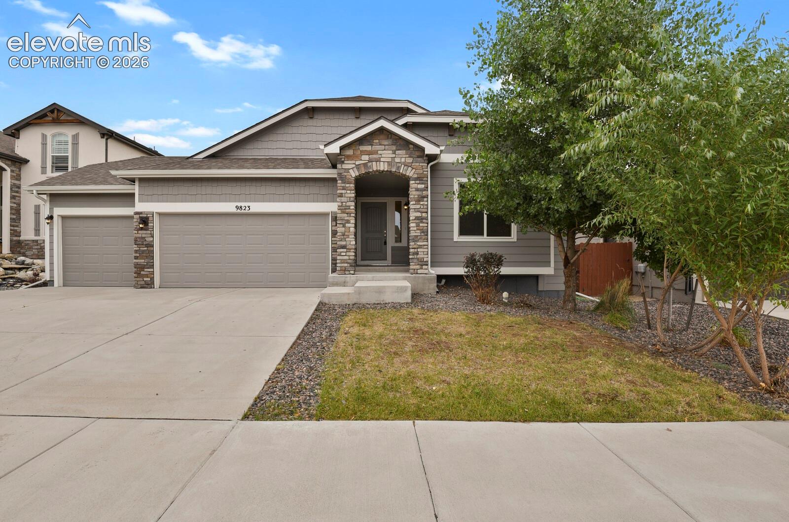 9823 Fairway Glen Drive — photo